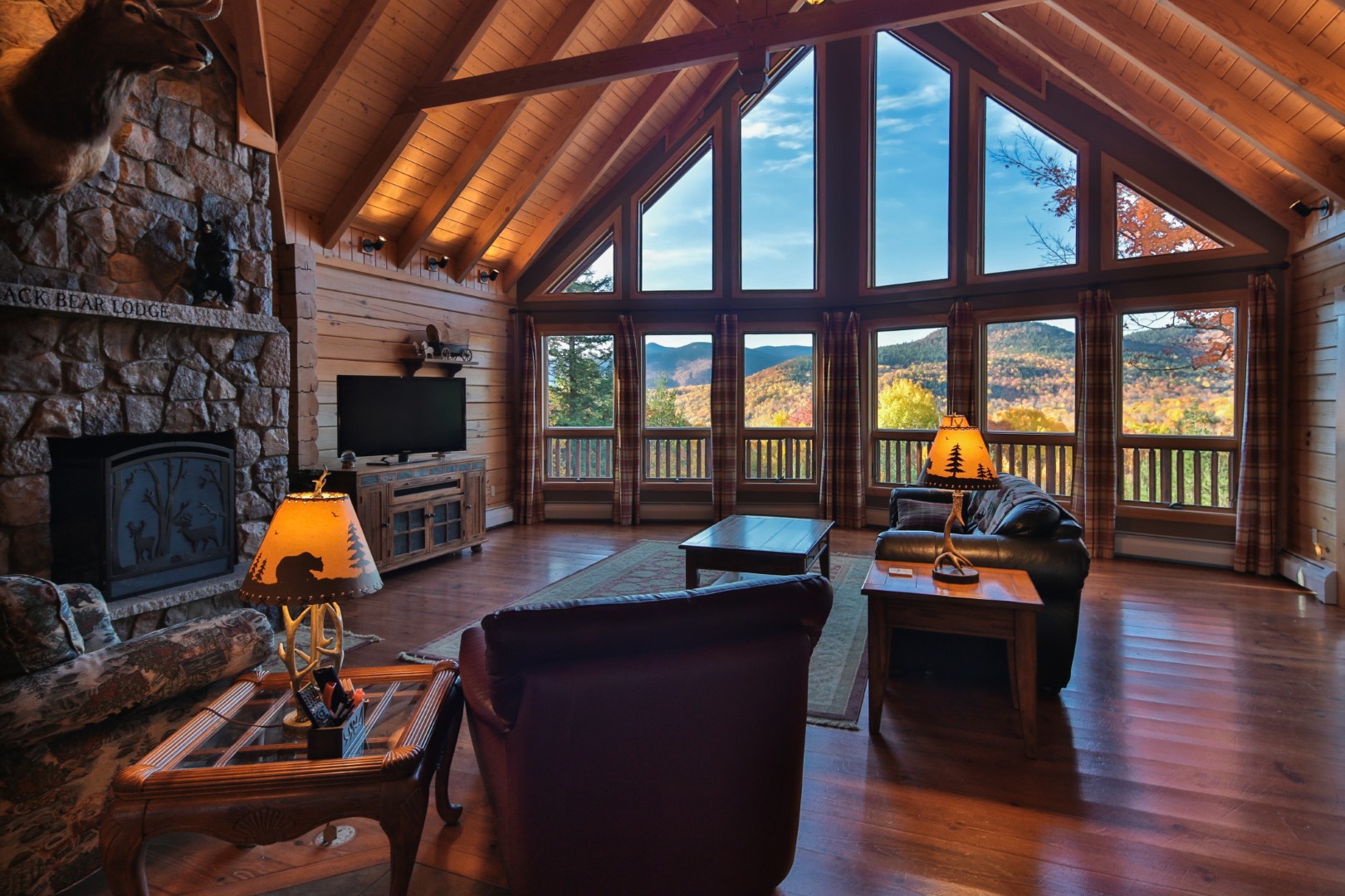 Black Bear Lodge by Natural Element Homes