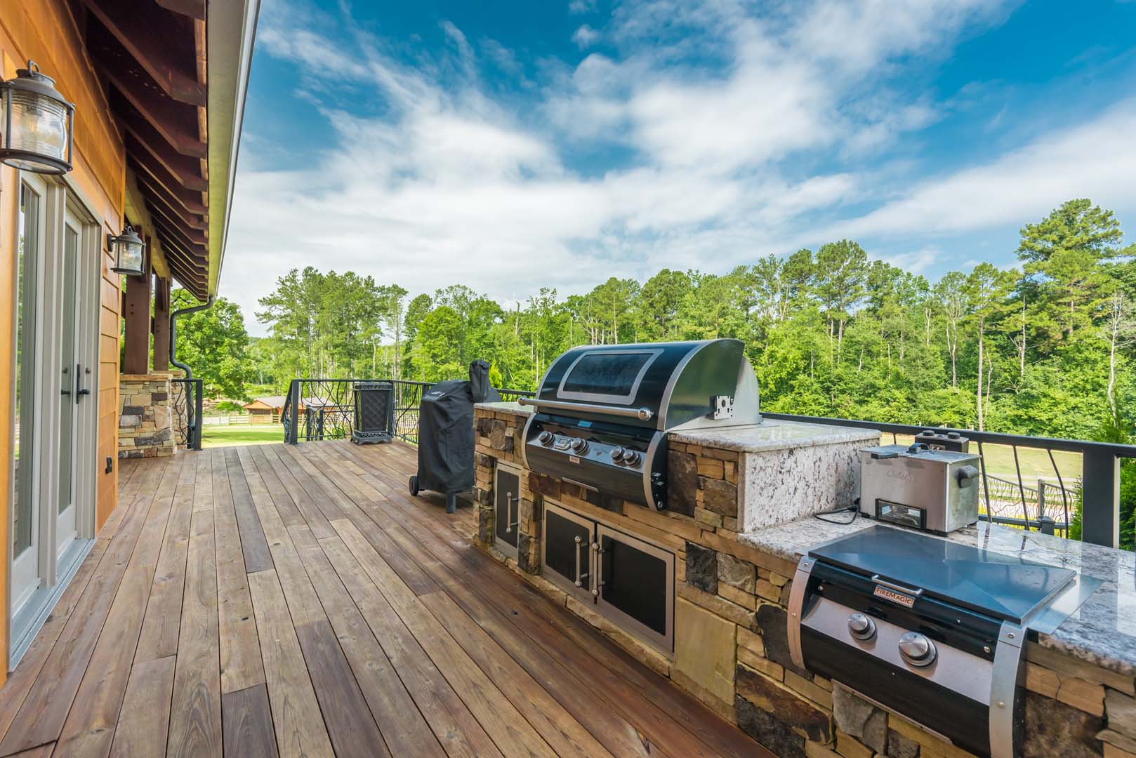 paint-stain-color-products-3 Roofing
