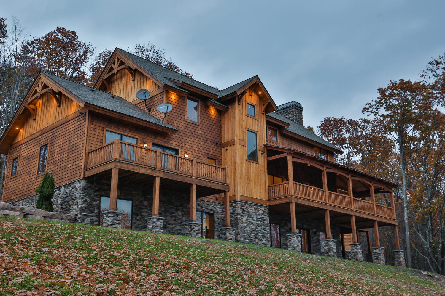 Log & Timber Homes Shows Natural Element Homes